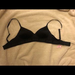 BNWT Victoria’s Secret PINK bra 34B